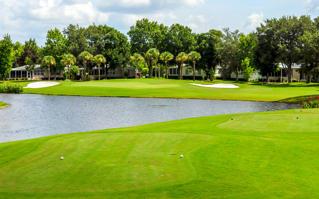 Crane Lakes Golf and Country Club